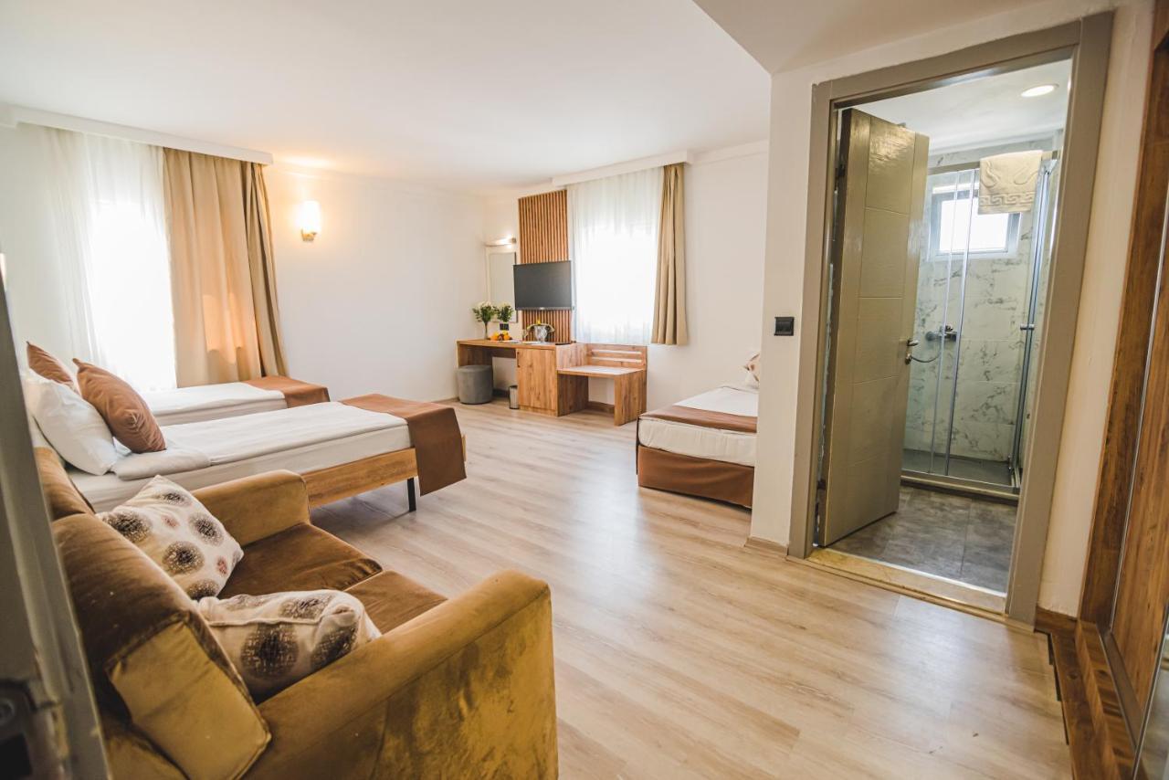 Uptown Bueyuek Anadolu Girne Hotel Buitenkant foto