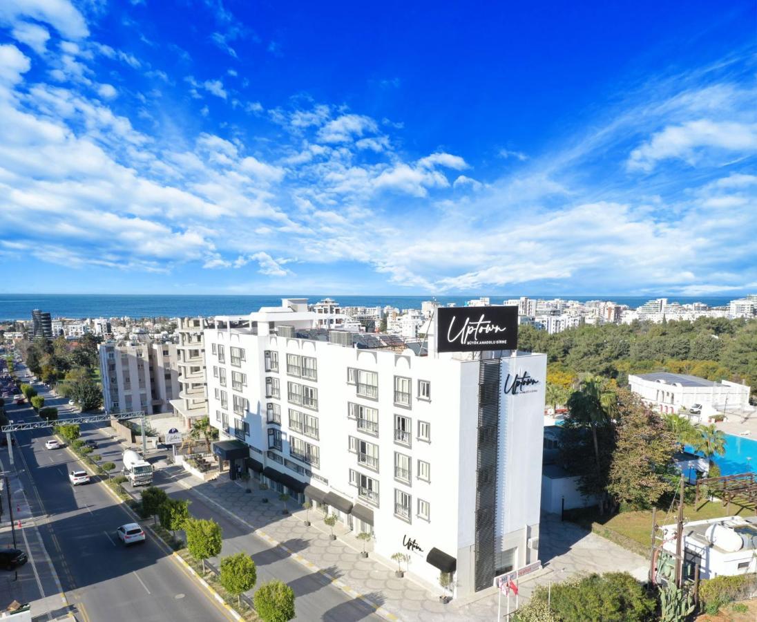 Uptown Bueyuek Anadolu Girne Hotel Buitenkant foto