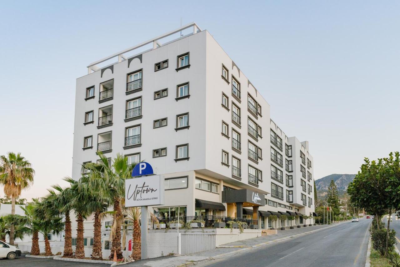 Uptown Bueyuek Anadolu Girne Hotel Buitenkant foto